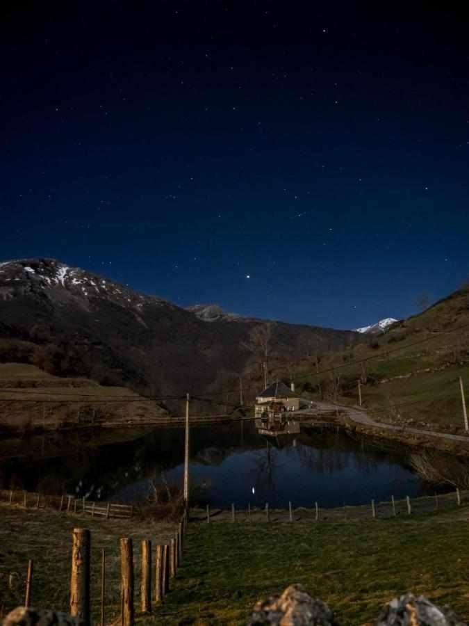 Apartamentos Rurales La Laguna Somiedo Valle de Lago Екстериор снимка
