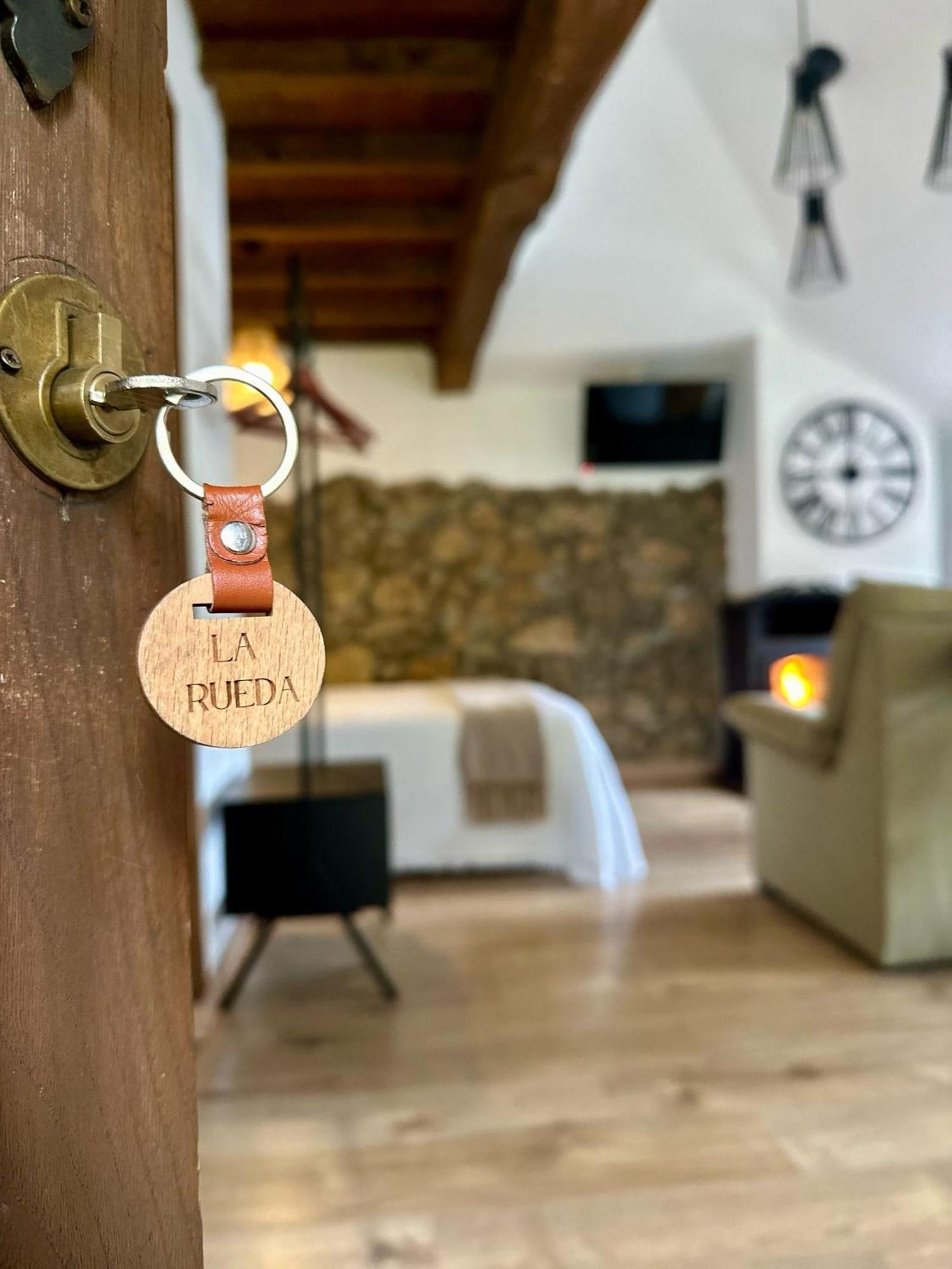Apartamentos Rurales La Laguna Somiedo Valle de Lago Екстериор снимка