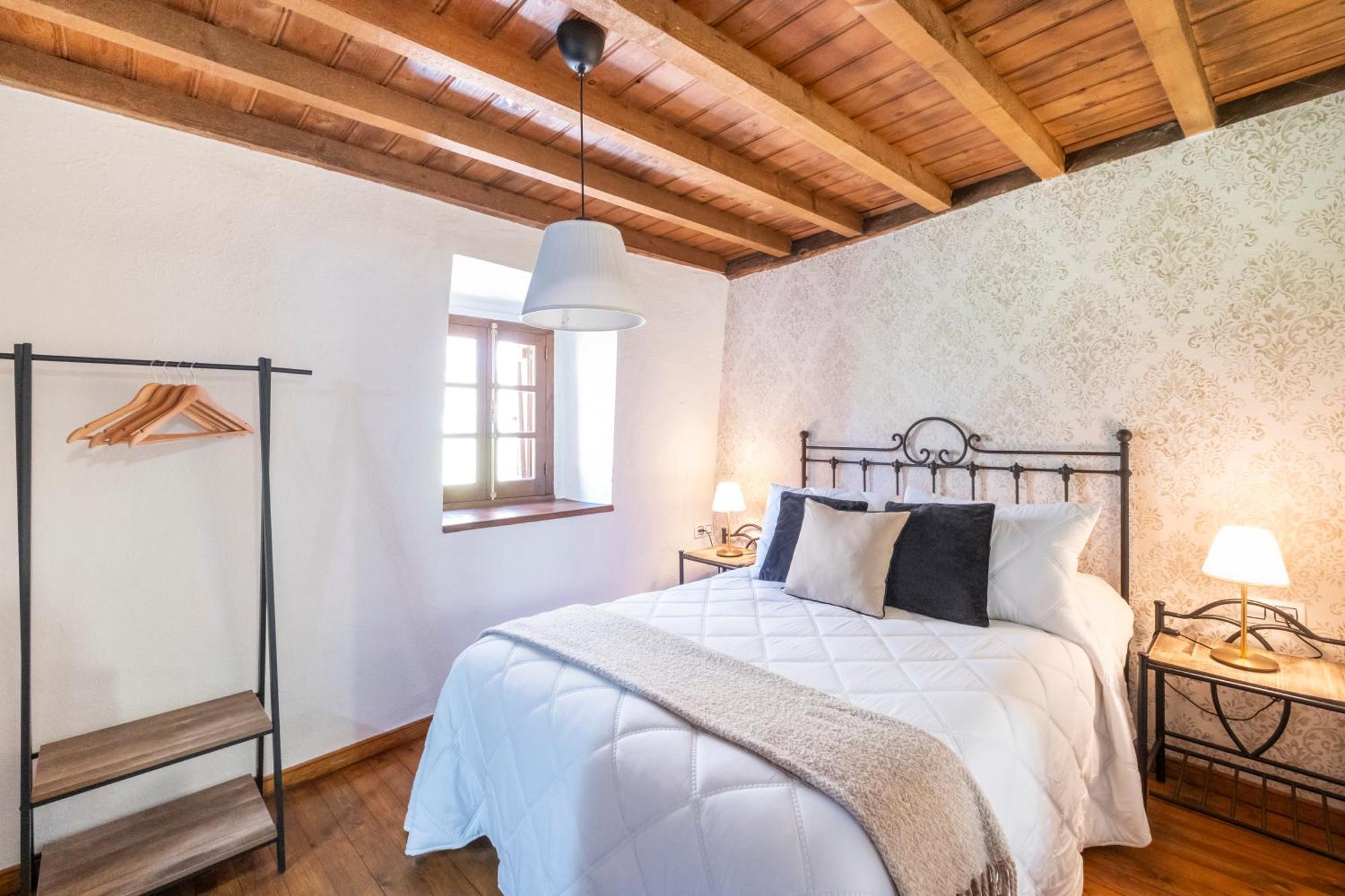 Apartamentos Rurales La Laguna Somiedo Valle de Lago Екстериор снимка